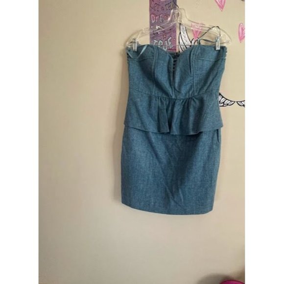 Women's Aryn K. strapless Dress - Picture 6 of 6